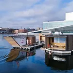 Eksklusiv Med Fin Takterrasse I Bjorvika