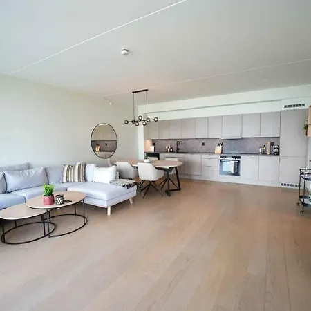 Eksklusiv Med Fin Takterrasse I Bjorvika