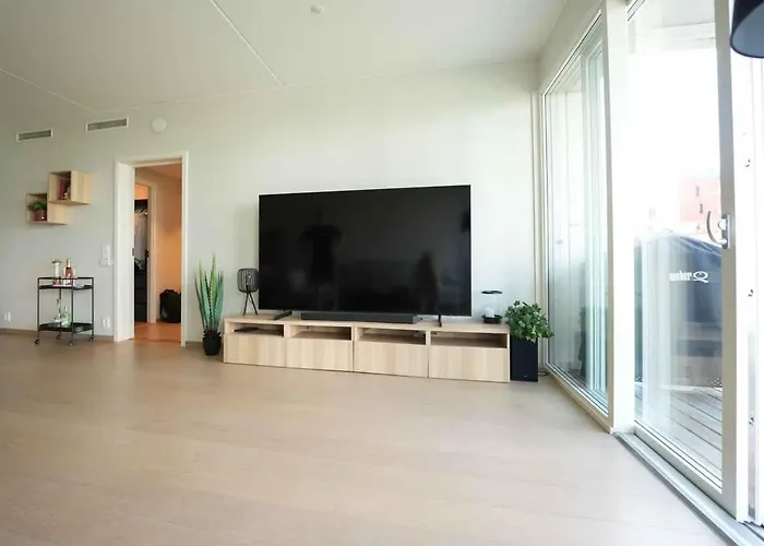 Eksklusiv Med Fin Takterrasse I Bjorvika