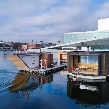 Eksklusiv Med Fin Takterrasse I Bjorvika